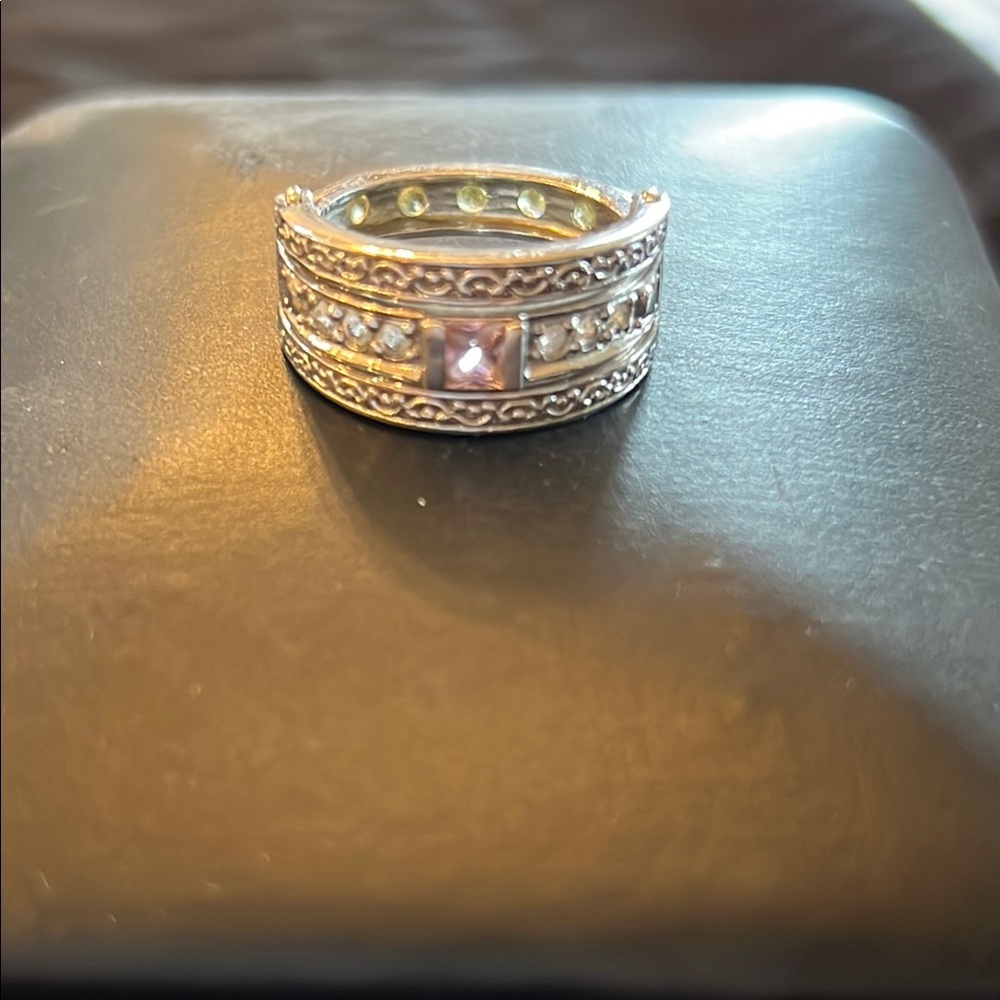 Elegant Silver Band Ring